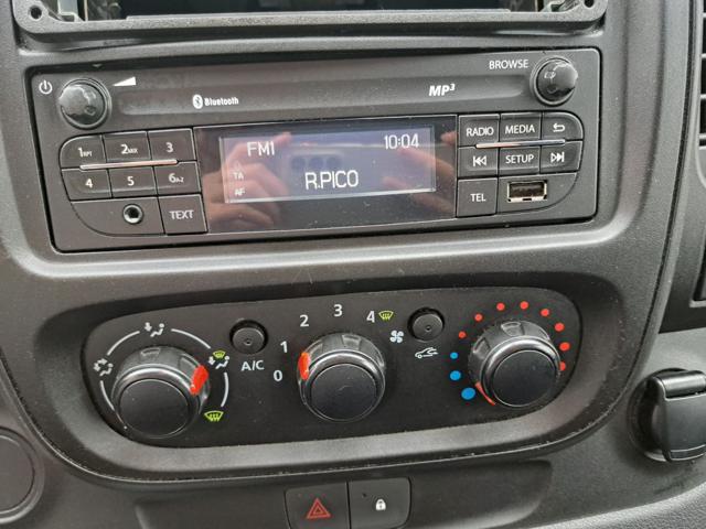 OPEL Vivaro usata 19