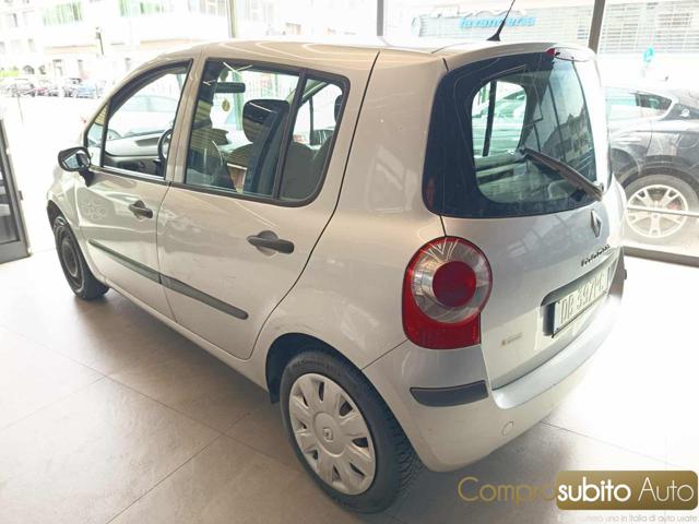 RENAULT Modus usata, con Airbag Passeggero