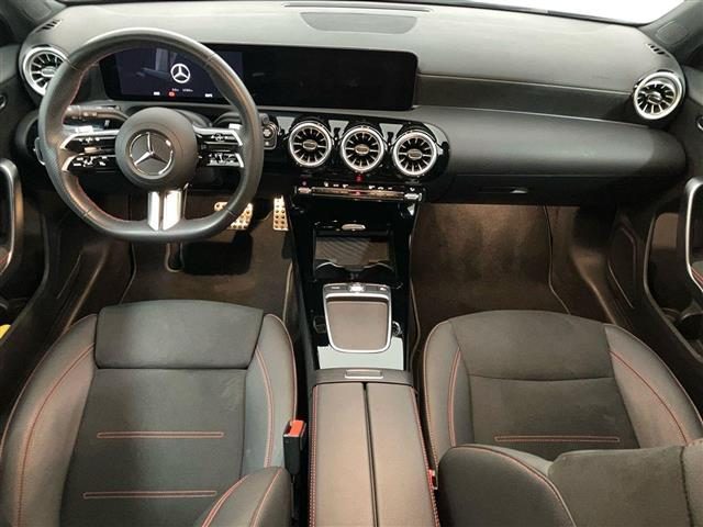 MERCEDES-BENZ CLA usata, con Chiusura centralizzata senza chiave