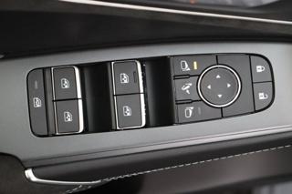 NISSAN Qashqai usata, con Boardcomputer