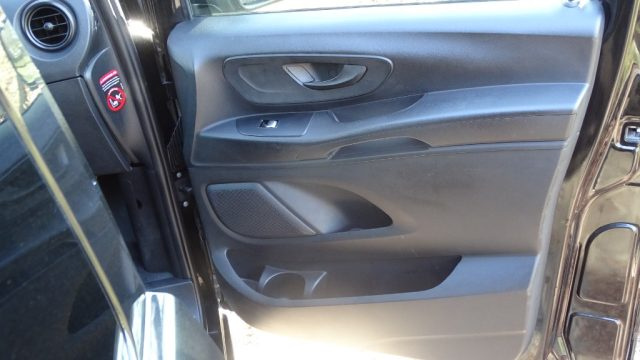 MERCEDES-BENZ Vito usata 49