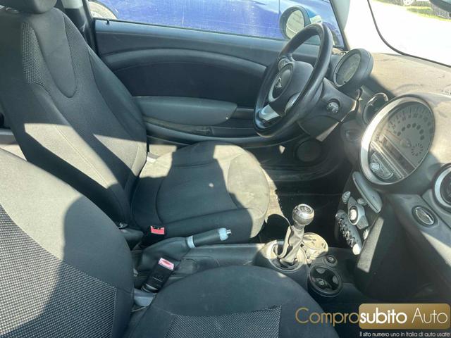 MINI Cooper D usata, con Autoradio
