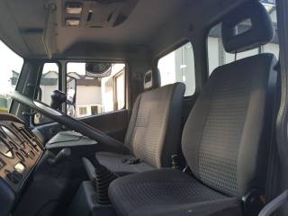 NISSAN  usata 2