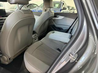 AUDI A4 usata, con Sensori di parcheggio anteriori