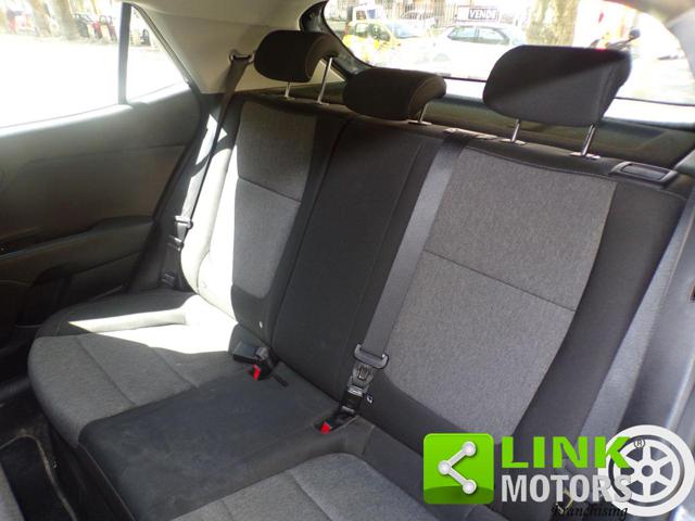 KIA Stonic usata, con Hill holder