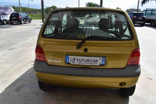 RENAULT Twingo usata 11