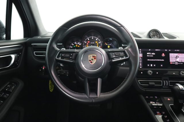 PORSCHE Macan usata 12