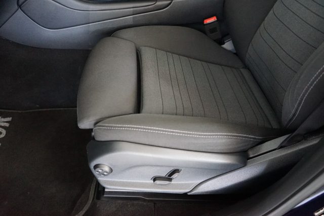 MERCEDES-BENZ GLC 220 usata, con Bluetooth