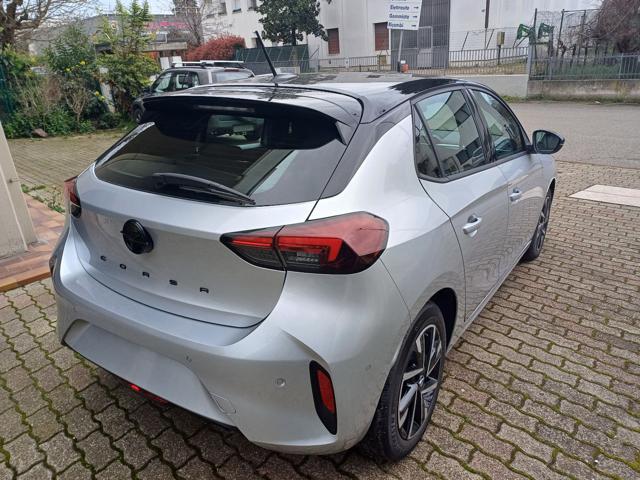 OPEL Corsa usata, con Airbag laterali