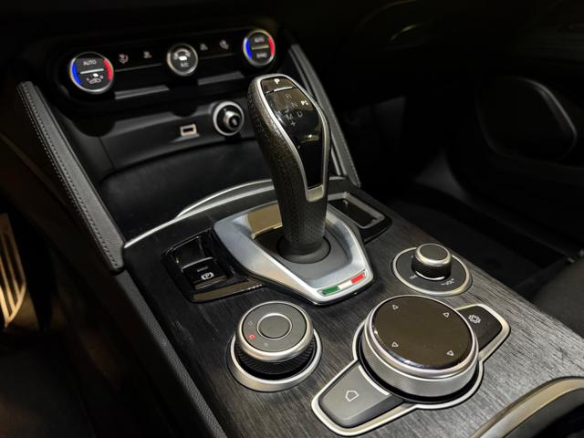 ALFA ROMEO Stelvio usata, con Cronologia tagliandi