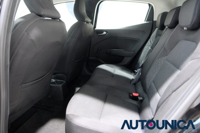 RENAULT Clio usata, con Monitoraggio pressione pneumatici