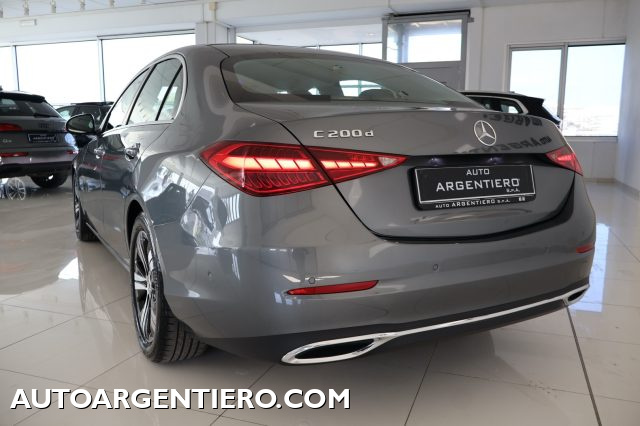 MERCEDES-BENZ C 200 usata, con Telecamera per parcheggio assistito