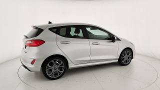FORD Fiesta usata, con USB