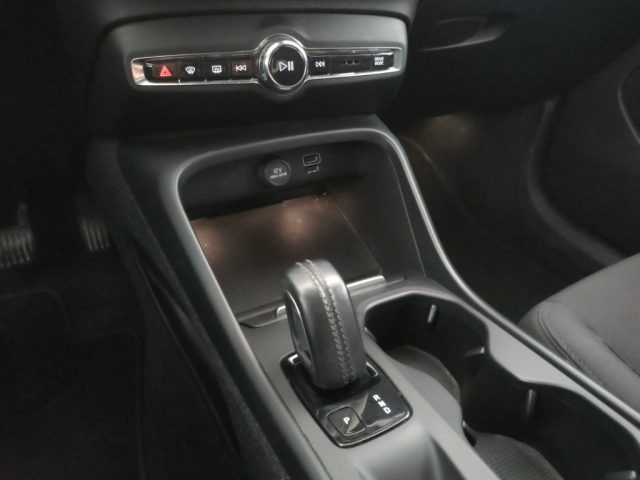 VOLVO XC40 usata, con Touch screen
