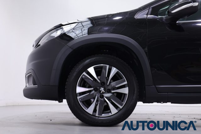 PEUGEOT 2008 usata, con Cruise Control