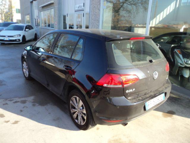 VOLKSWAGEN Golf usata, con Alzacristalli elettrici