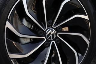 VOLKSWAGEN Golf Variant usata, con Bluetooth