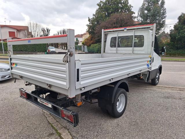 IVECO Daily usata 11