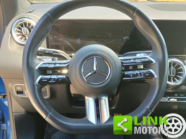 MERCEDES-BENZ GLA 200 usata, con Touch screen