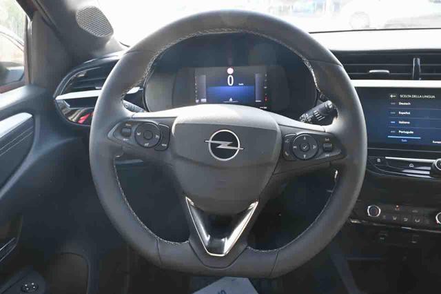 OPEL Corsa usata, con USB