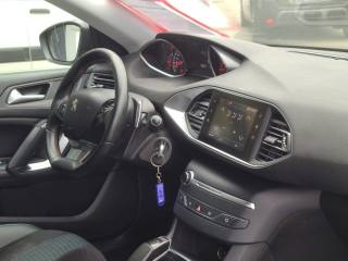 PEUGEOT 308 usata, con Specchietti laterali elettrici