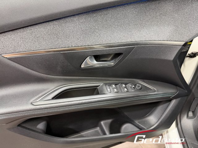 PEUGEOT 3008 usata, con Controllo trazione