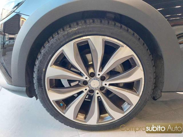 MERCEDES-BENZ E 220 usata, con Airbag testa