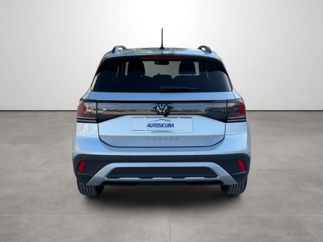 VOLKSWAGEN T-Cross usata, con Autoradio