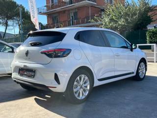 RENAULT Clio usata, con Autoradio