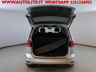 VOLKSWAGEN Touran usata, con Autoradio