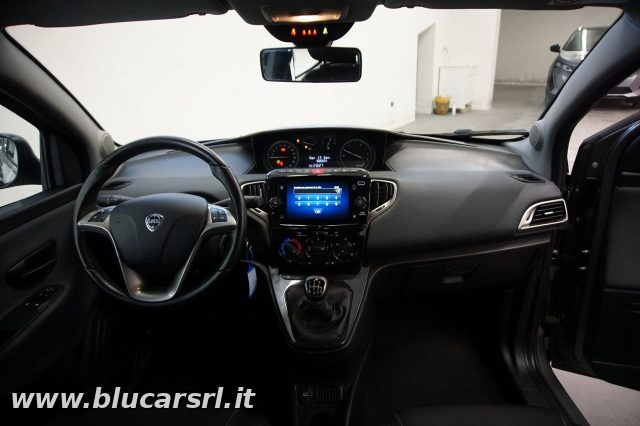 LANCIA Ypsilon usata, con Controllo trazione