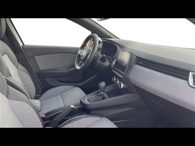 RENAULT Clio usata, con Climatizzatore