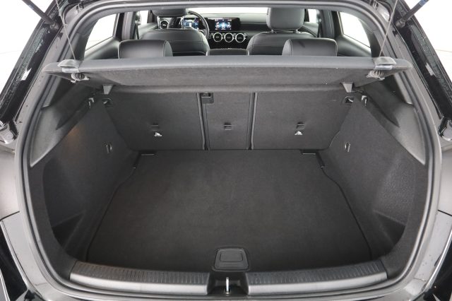 MERCEDES-BENZ A 180 usata 6