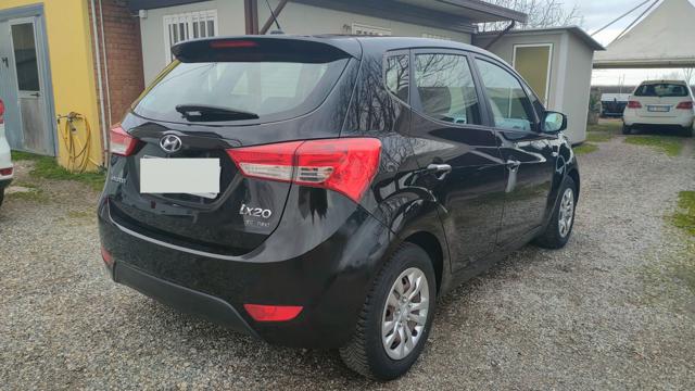 HYUNDAI iX20 usata, con Airbag laterali