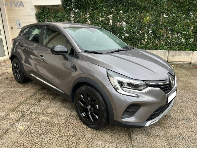 RENAULT Captur usata 2