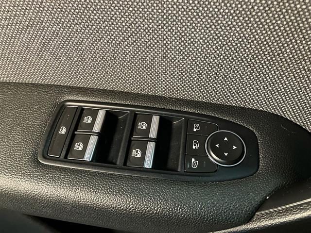 RENAULT Captur usata 22