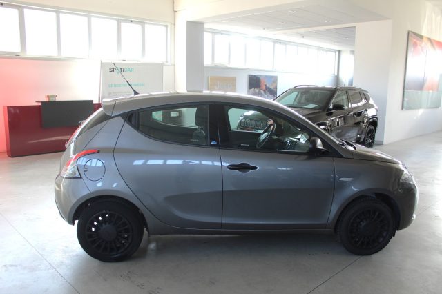 LANCIA Ypsilon usata, con Chiusura centralizzata