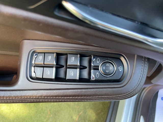 PORSCHE Macan usata, con Interni in pelle