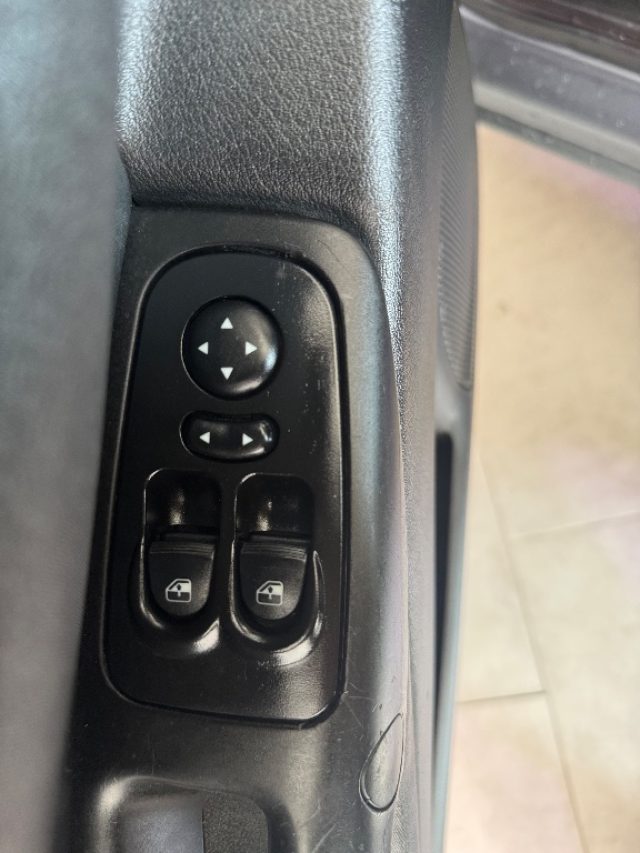 LANCIA Ypsilon usata 15