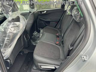 FORD Kuga usata, con Fari LED