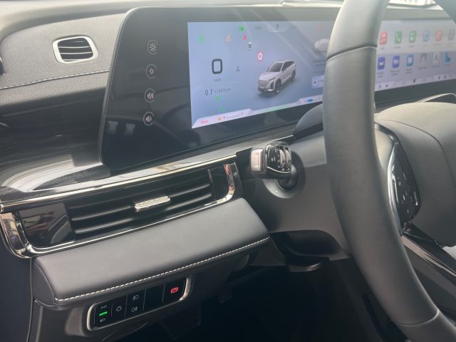 OMODA 5 usata, con Touch screen