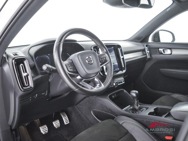 VOLVO XC40 usata 7