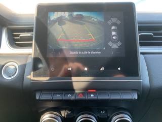 RENAULT Captur usata, con USB