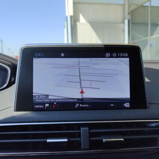PEUGEOT 3008 usata, con USB