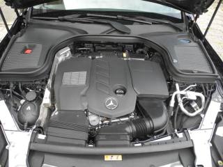 MERCEDES-BENZ GLC 300 usata, con Park Distance Control