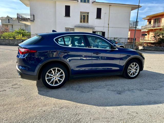 ALFA ROMEO Stelvio usata, con Alzacristalli elettrici