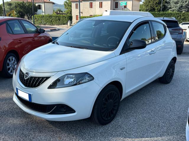 LANCIA Ypsilon usata, con Airbag laterali