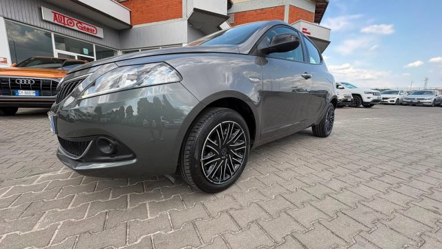 LANCIA Ypsilon usata, con Airbag testa