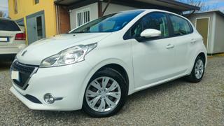 PEUGEOT 208 usata, con Boardcomputer