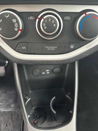 KIA Picanto usata, con Sedile posteriore sdoppiato